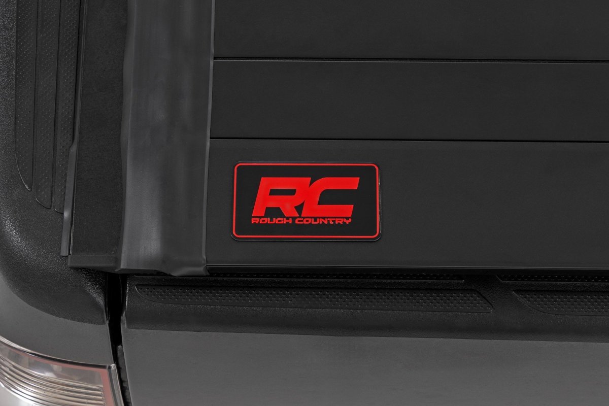 Toyota Tacoma Hard Roll Up Bed Cover - Rough Country - Sleek Flush, Low-Profile Design - Matte Black - '05-'15